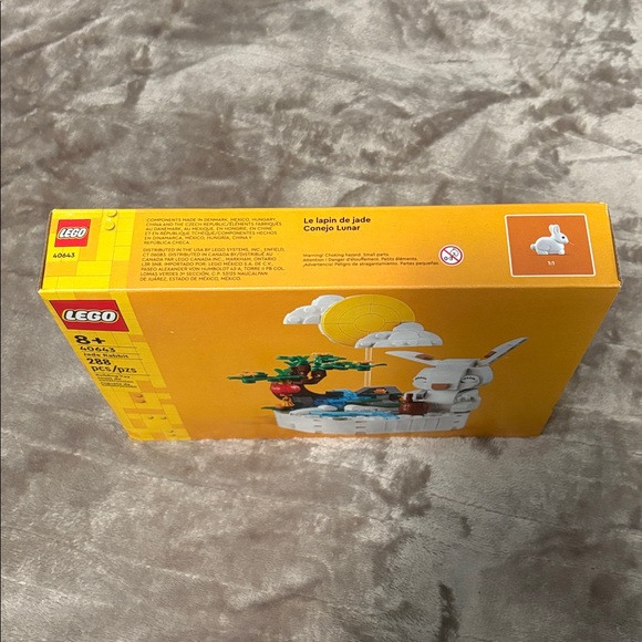 LEGO 2023 Retired Jade Rabbit Set (new-unopened) - Picture 3 of 7